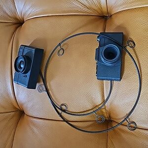 Umbra vintage camera picture holder